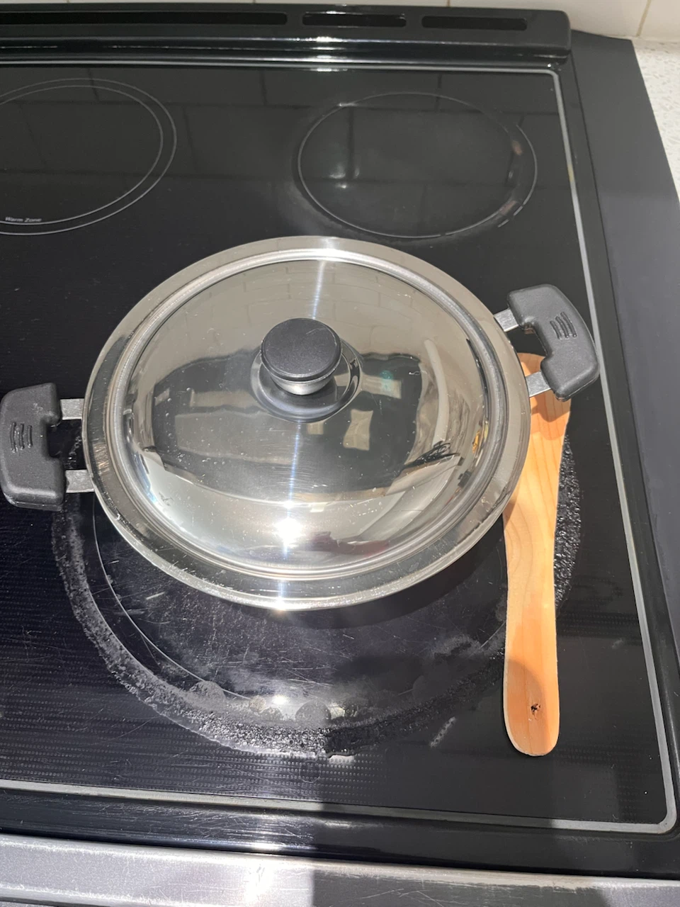 Red appam maker with Lid and spoon - photo 3