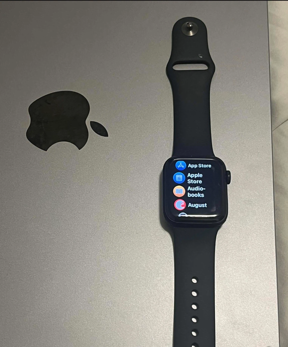 Apple Watch SE (2nd Gen) 40mm GPS - Aluminum - photo 2