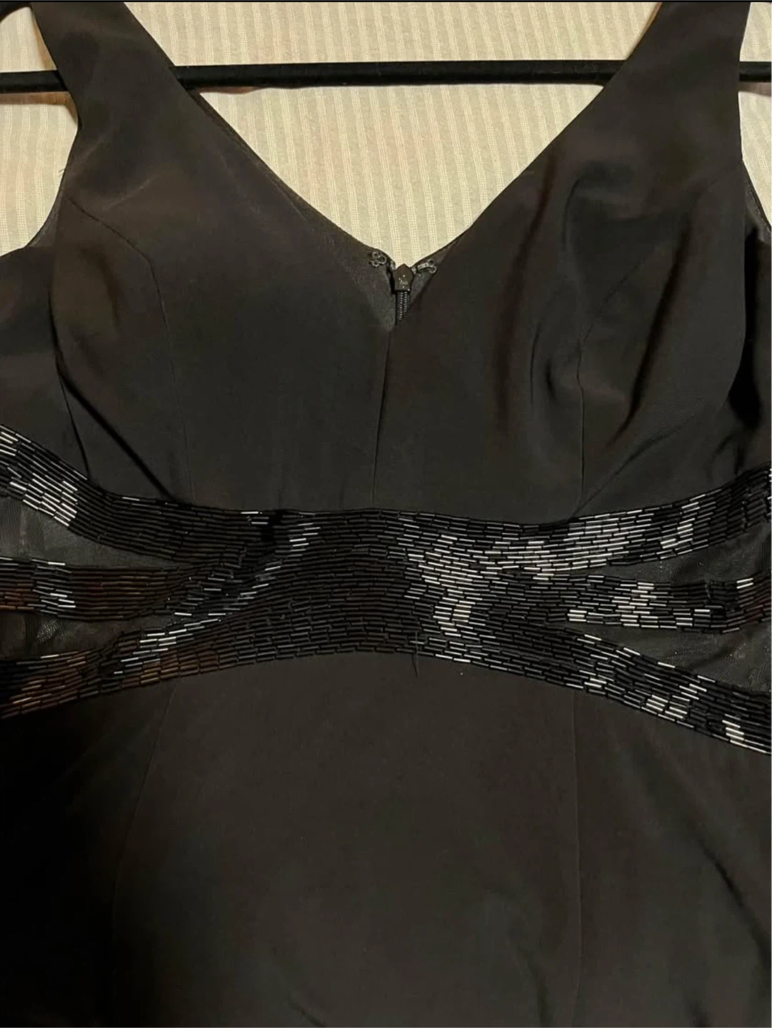Black Beaded Sheath  Dress -Size 6- Knee length - photo 3