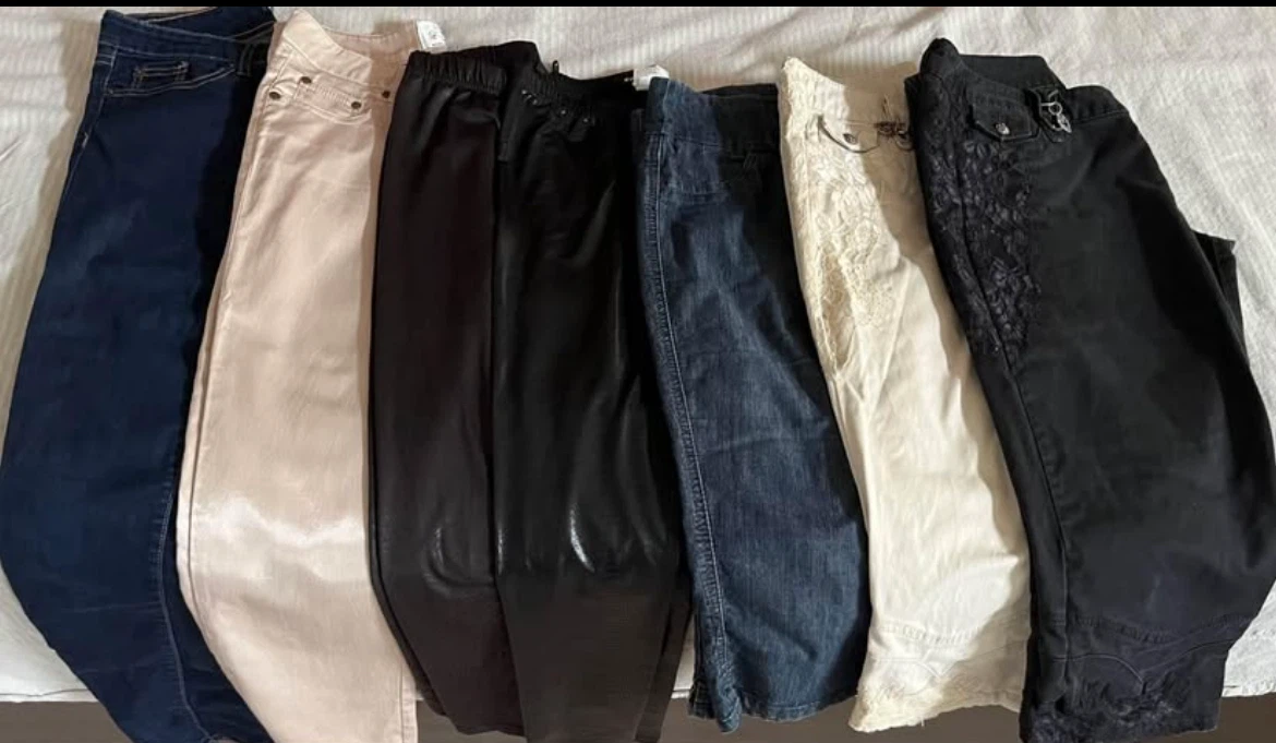 Gap Women's Jeans Size 2/26