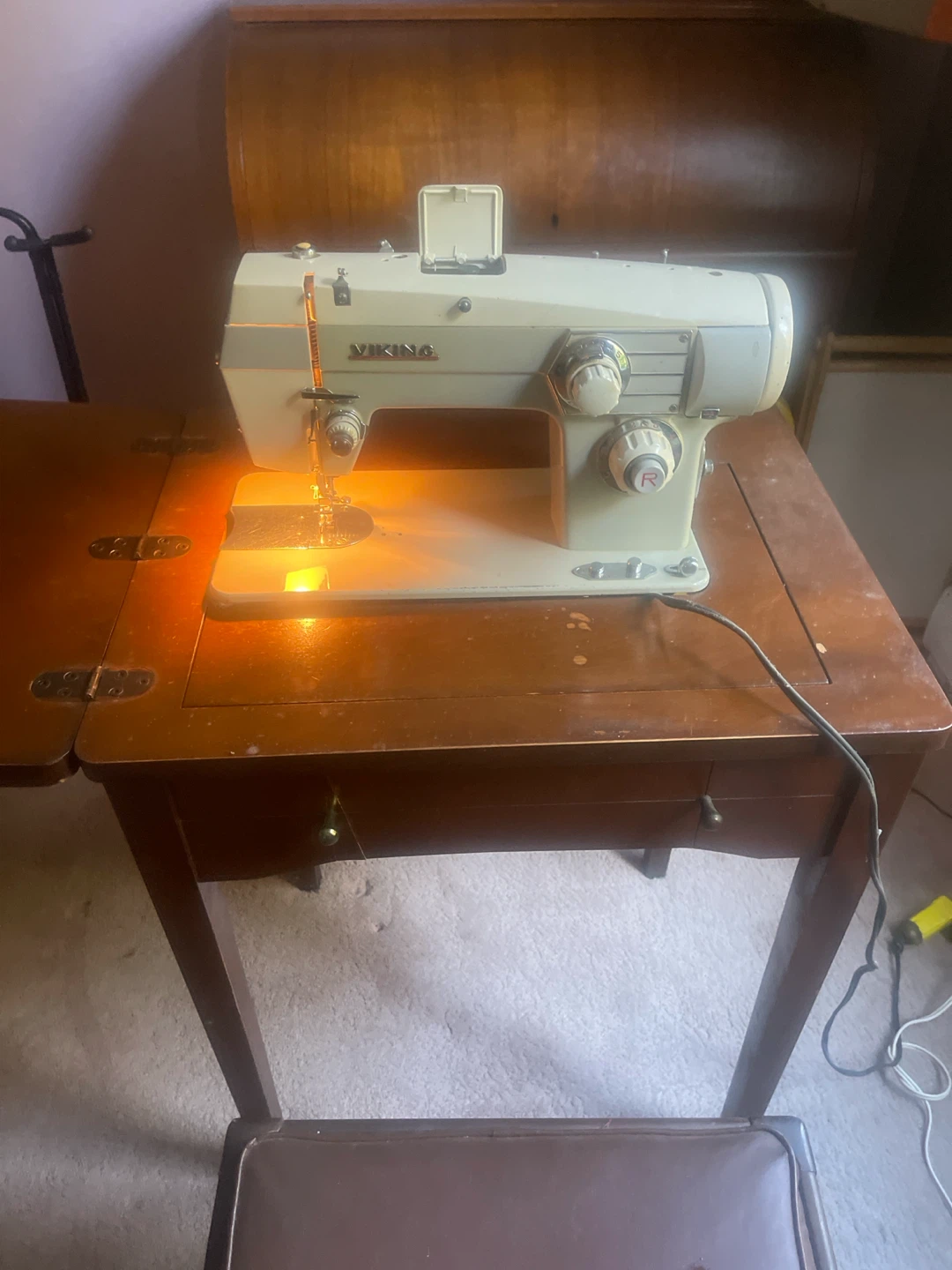 Viking Sewing Machine with Cabinet and Stool - photo 5