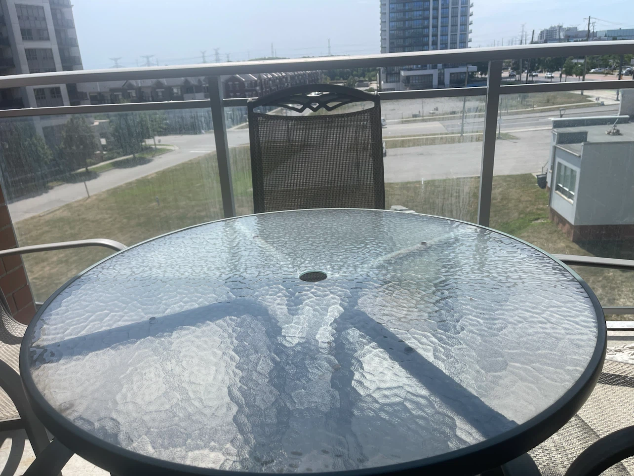 Patio Dining Set - Round Glass Table and 4 Chairs - photo 2