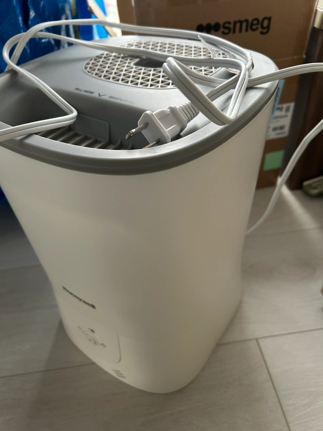 Honeywell HWM440WC Warm Mist Humidifier - photo 2