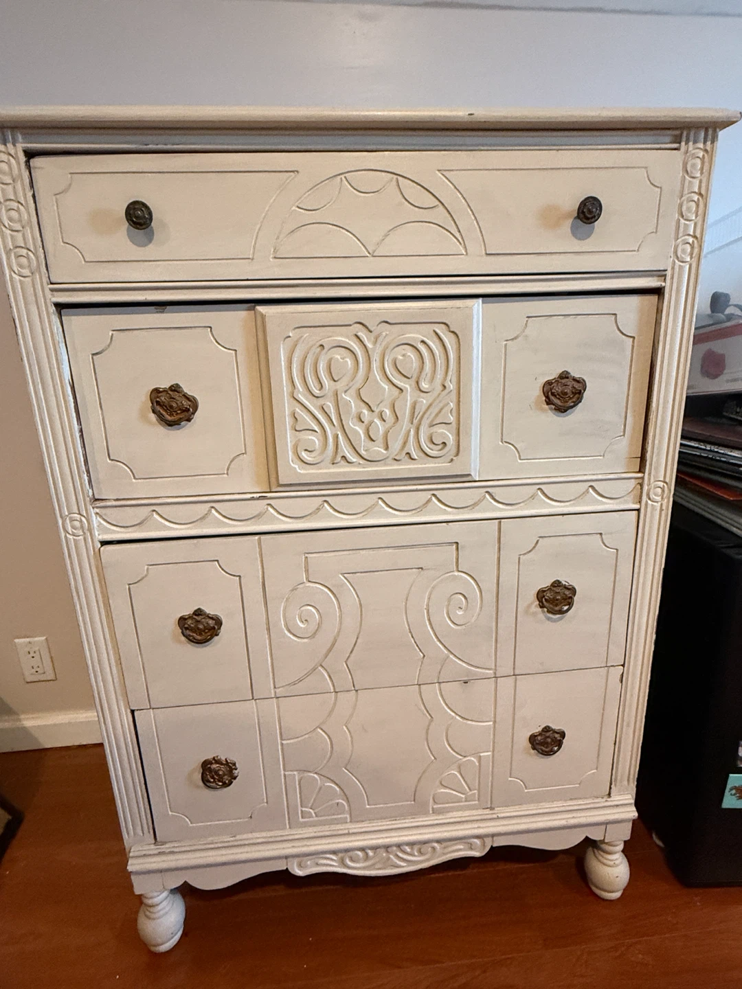 Vintage 4-Drawer Dresser - Off-White - photo 2