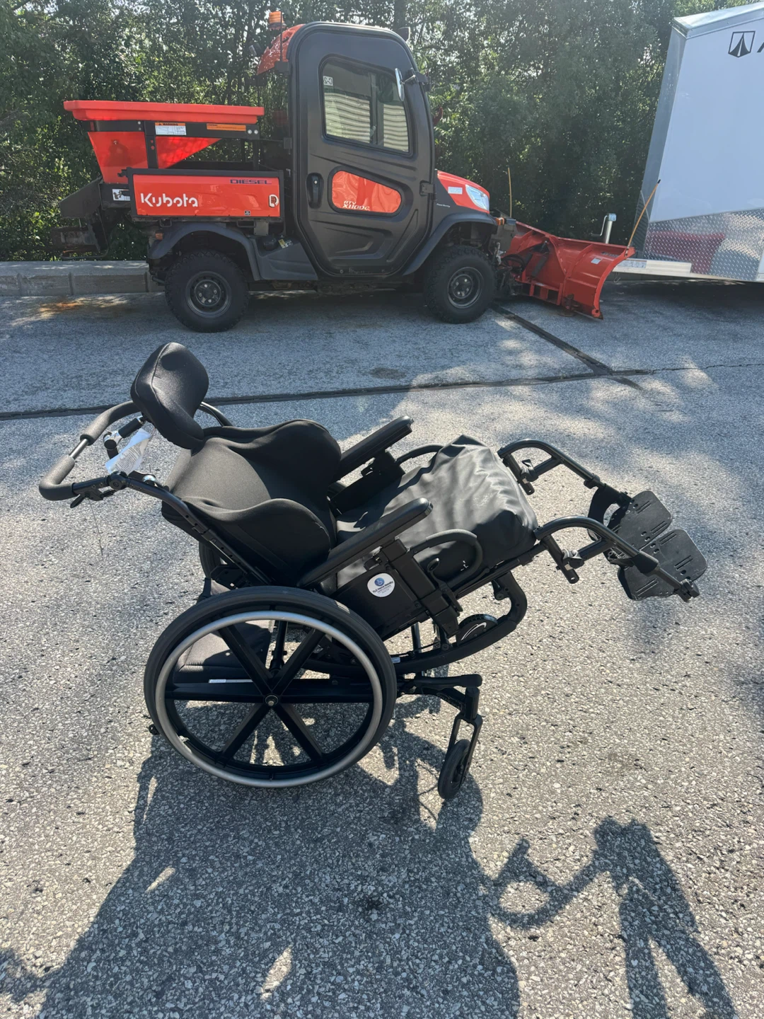 TILT WHEELCHAIR 18”