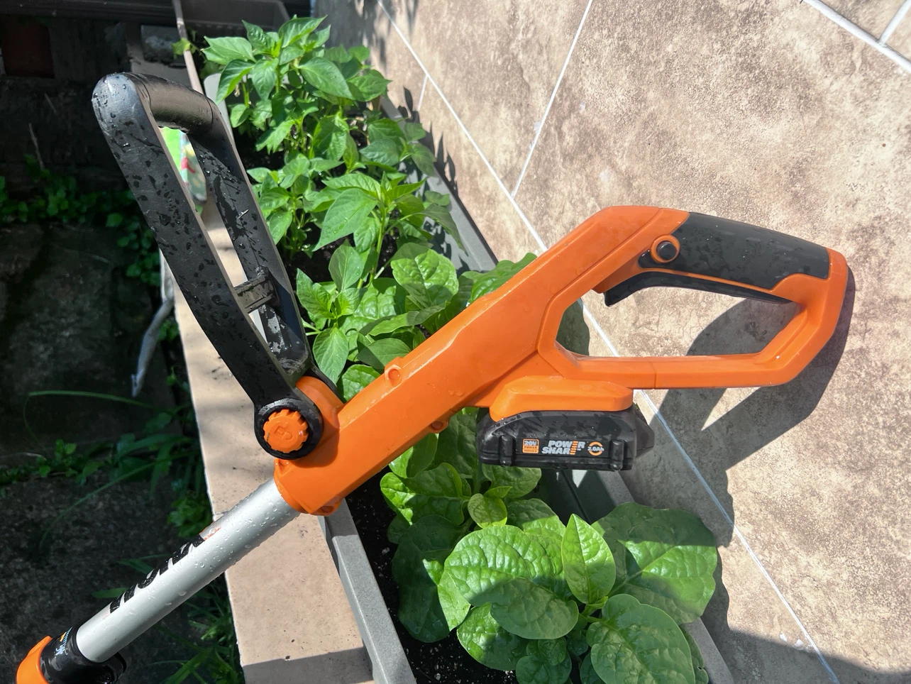 Worx Cordless String Trimmer - photo 3
