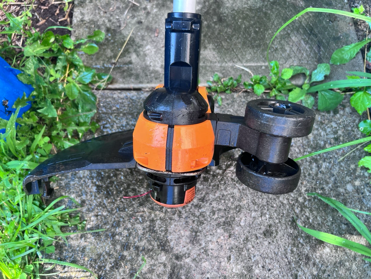 Worx Cordless String Trimmer - photo 5