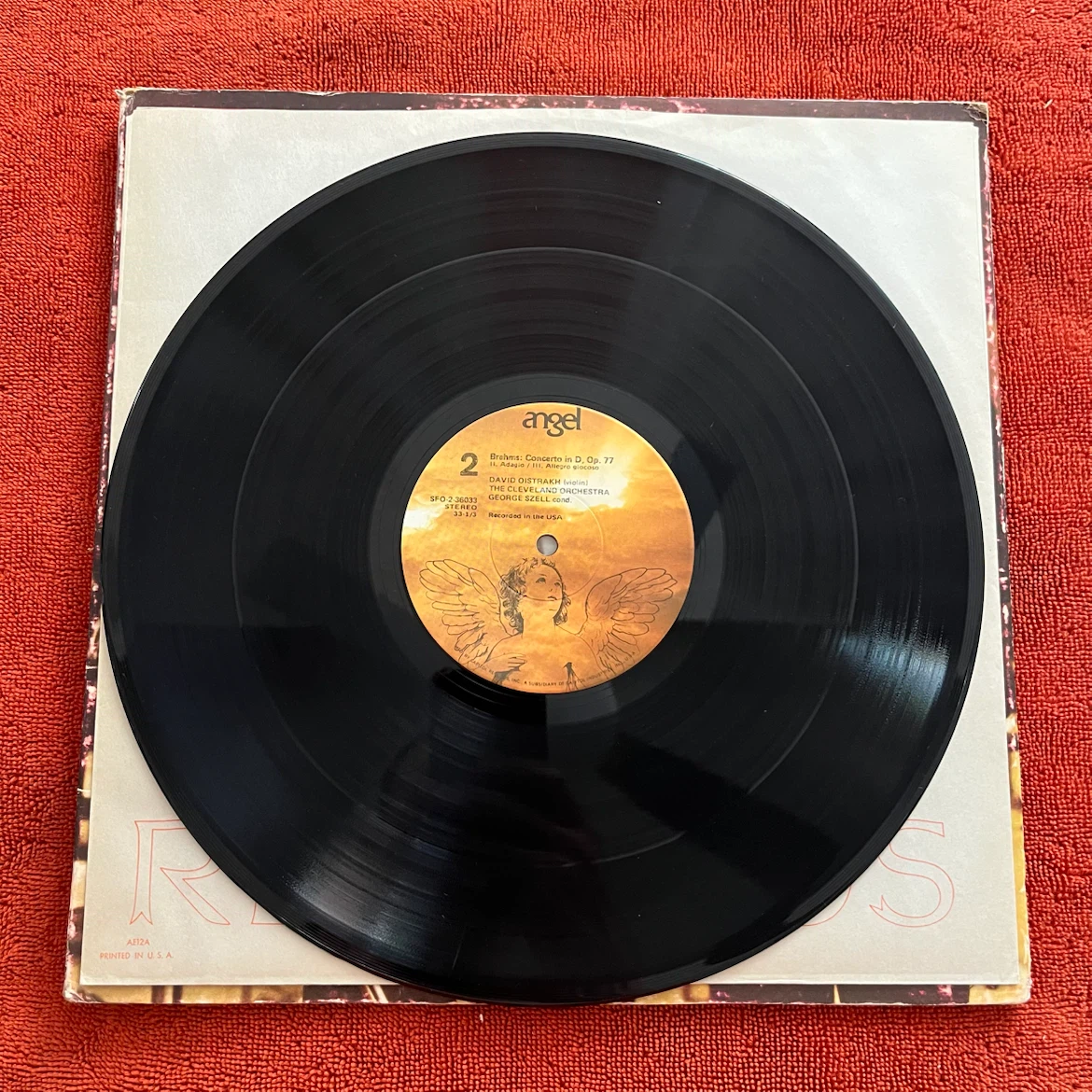 Angel Records vinyl LP featuring David Oistrakh and George Szell - photo 2