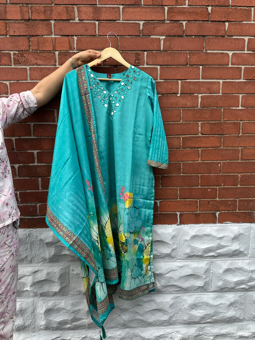 Teal Kurti with Mirror Work - photo 4