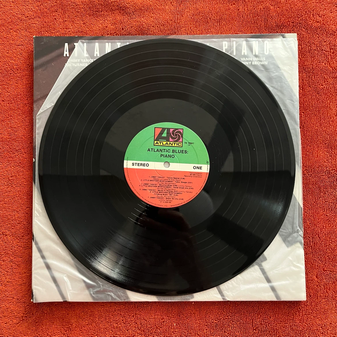 Atlantic Blues: Piano Vinyl Record - photo 2