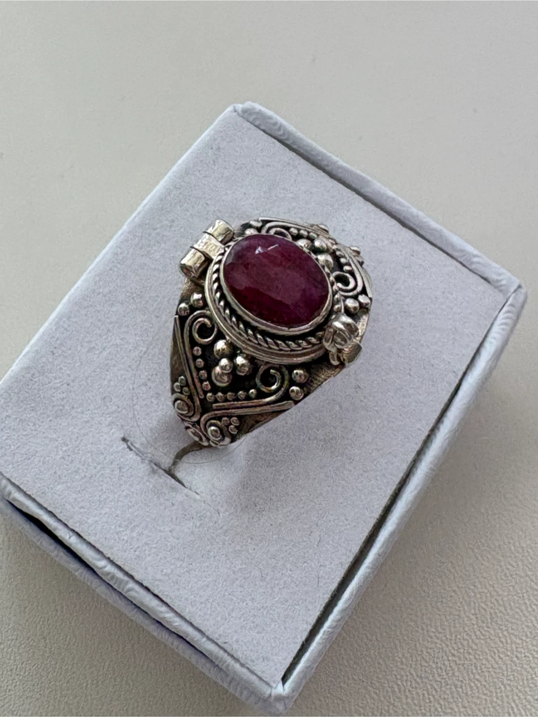 Ruby Poison Sterling Silver Ring Size 8,75 - photo 4