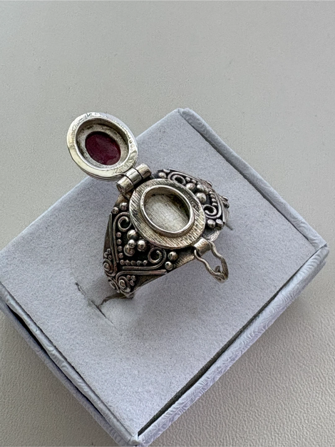 Ruby Poison Sterling Silver Ring Size 8,75 - photo 5