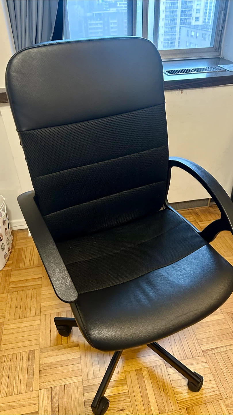 IKEA office set - chair and table - move out sale - photo 5