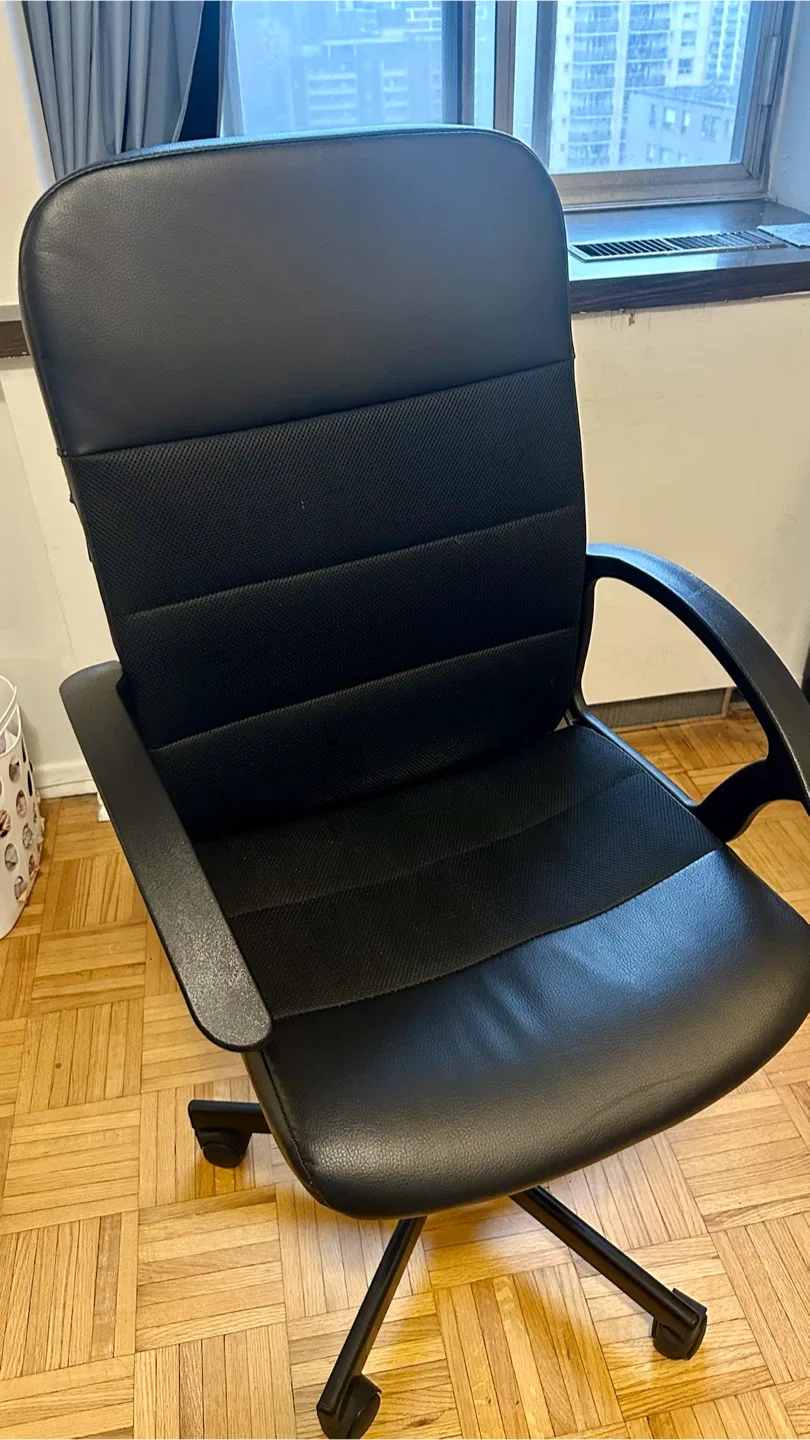 IKEA office set - chair and table - move out sale - photo 5