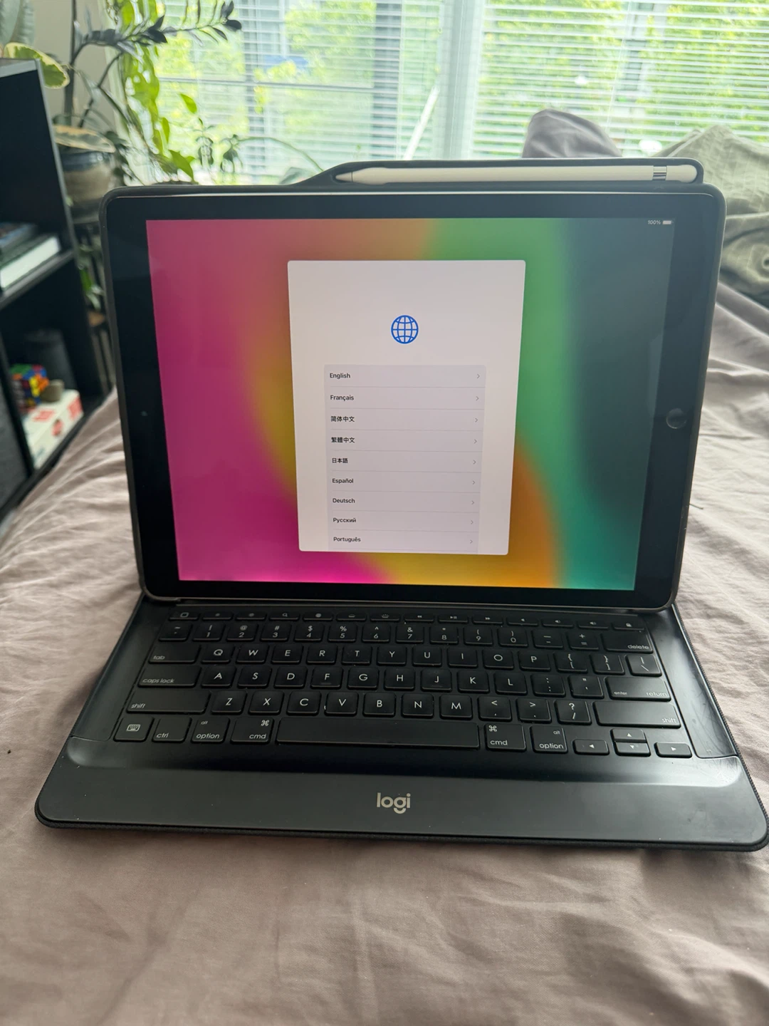 iPad Pro 2nd Gen plus Pencil, Keyboard, and Case - photo 3