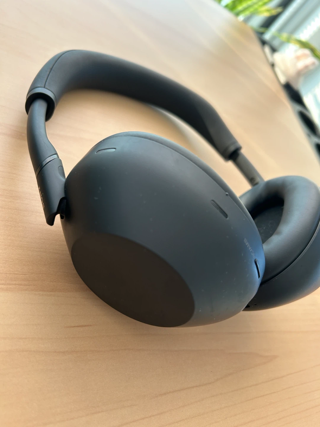 Sony WH-1000XM6 Noise Cancelling Headphones - Black - photo 4
