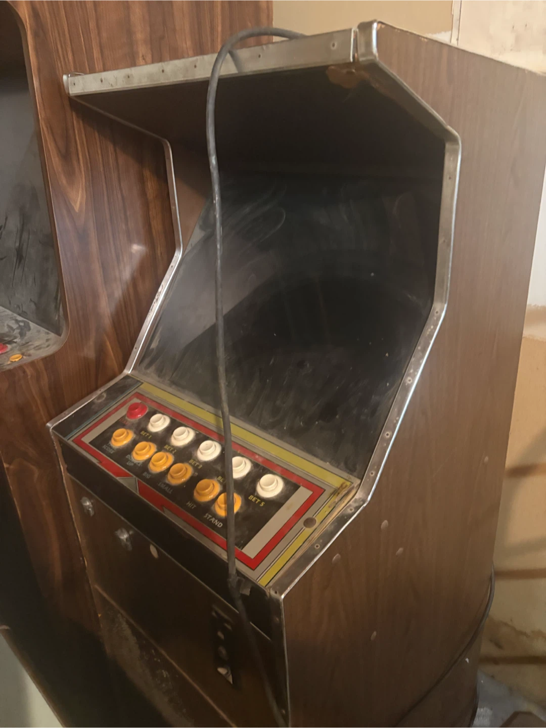 Arcade Machine Cabinet - For Parts/Repair - photo 3