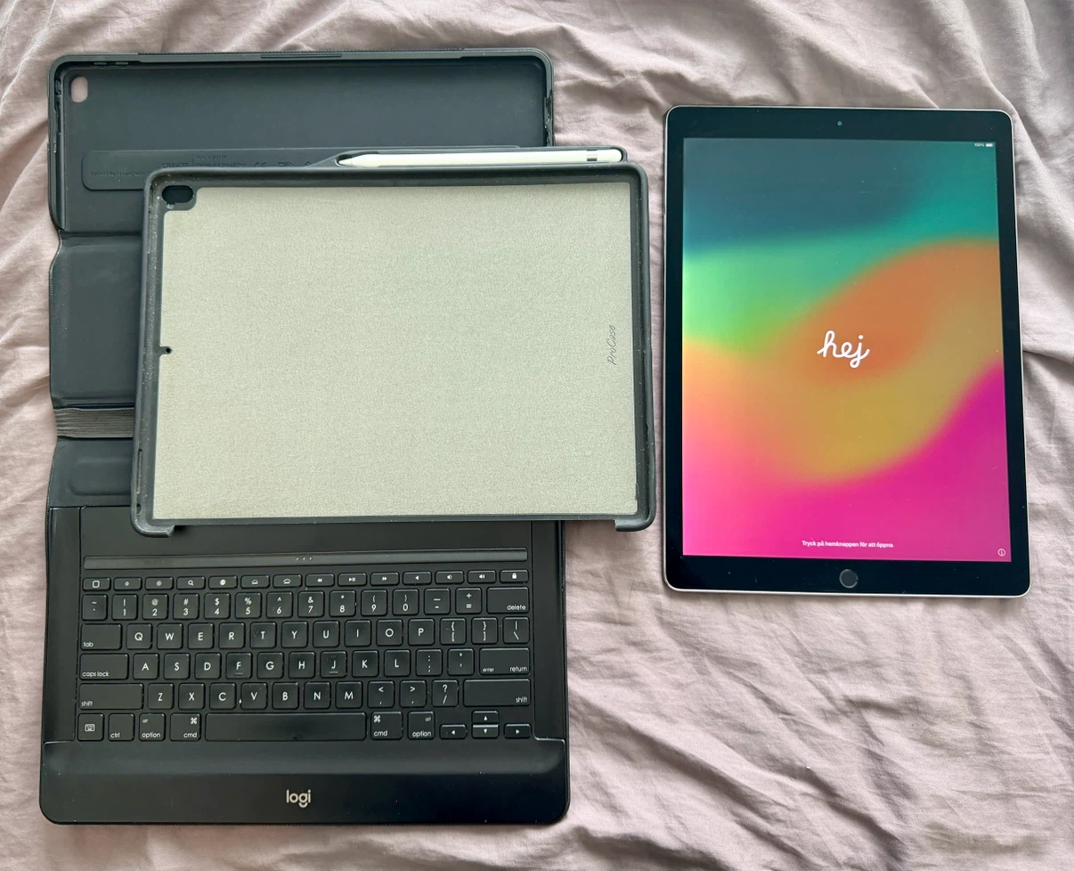 iPad Pro 2nd Gen plus Pencil, Keyboard, and Case