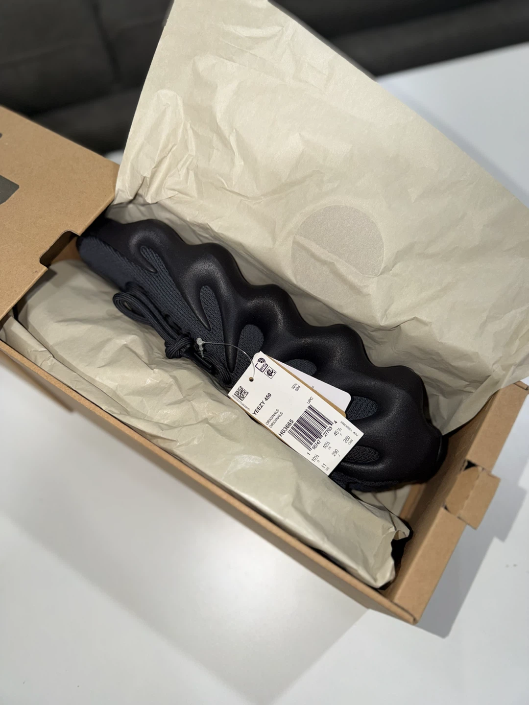 Yeezy 450 Utility Black - photo 4