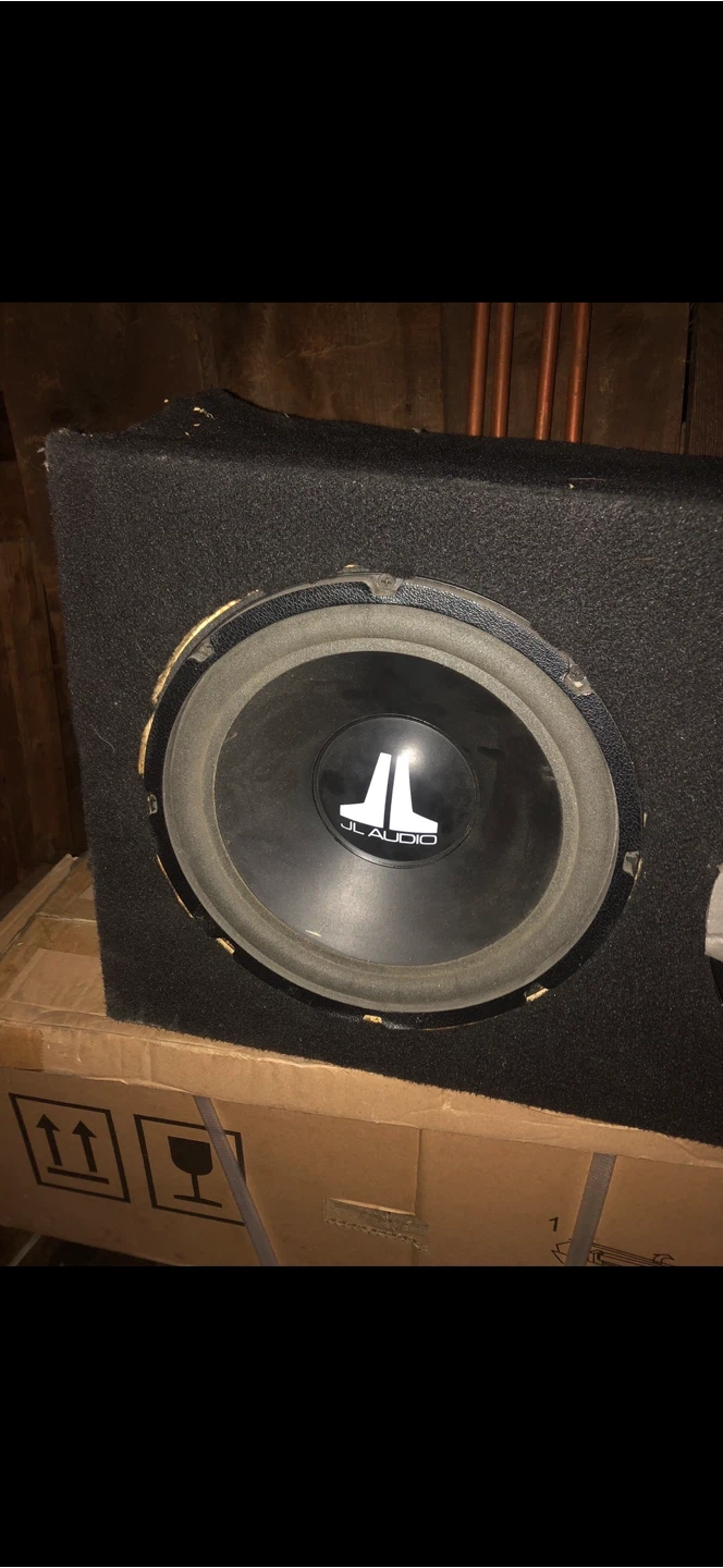 JL Audio Triple 10” Custom Sealed Enclosure with 3 Subwoofers - photo 5