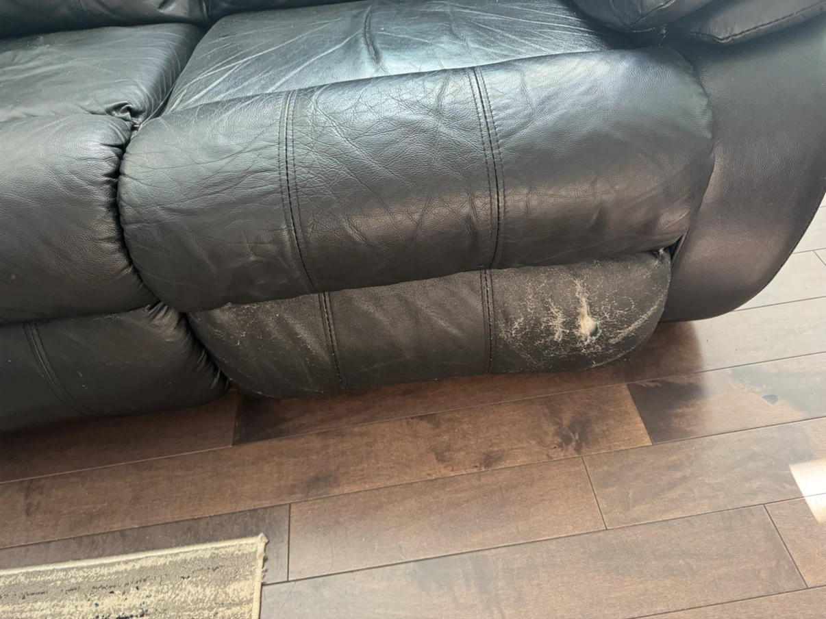 Black Leather Reclining Sofa - photo 3