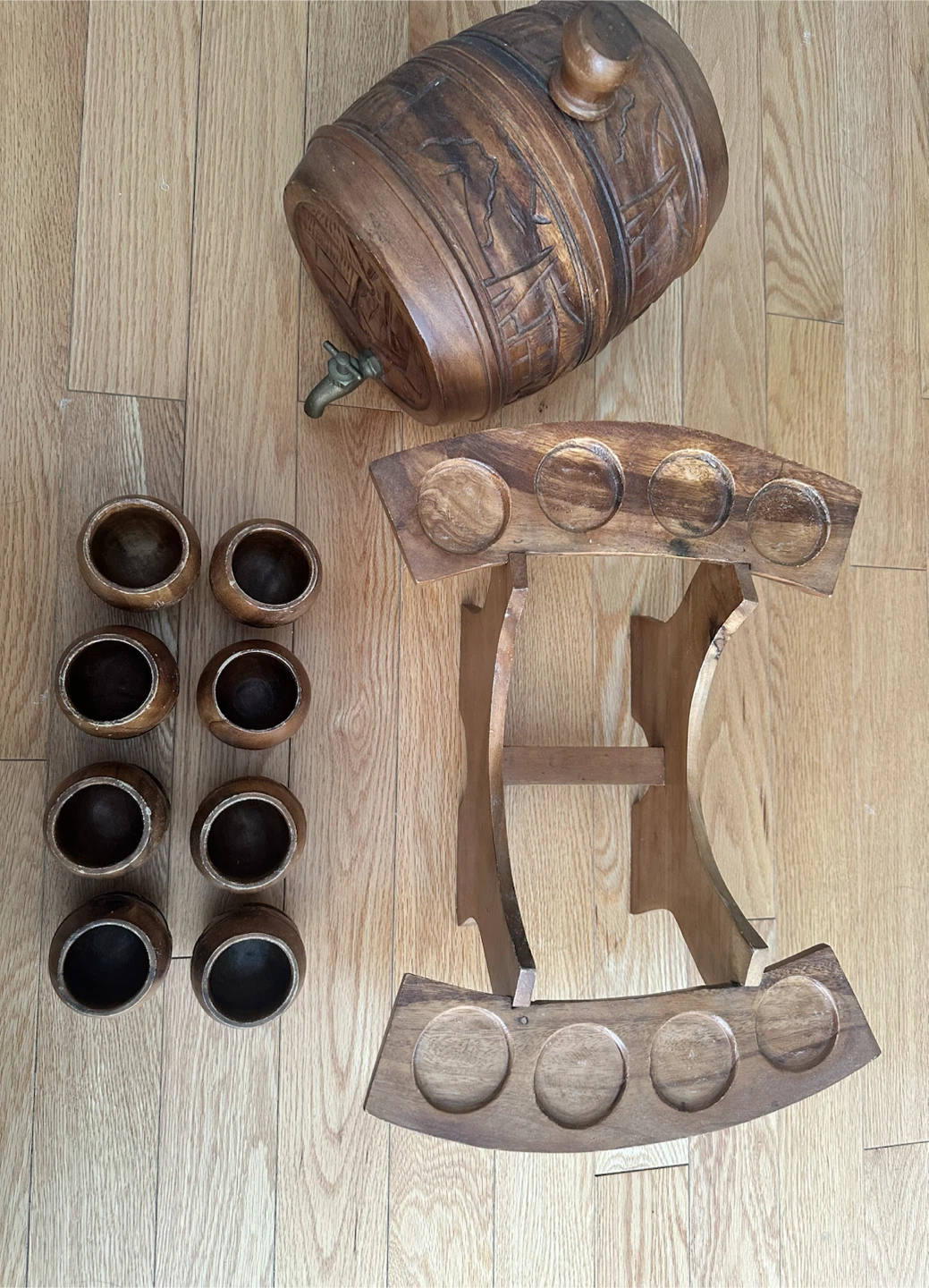 Wooden Barrel Drink Dispenser with Shot Glasses - photo 4