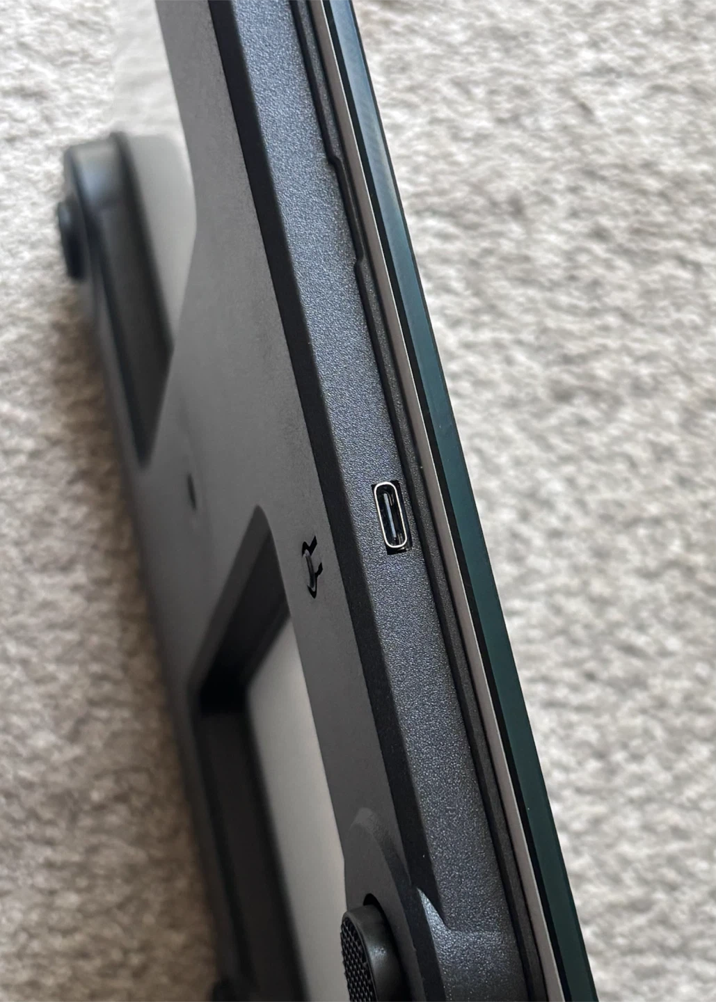 Personal Scale with USB charger - photo 3