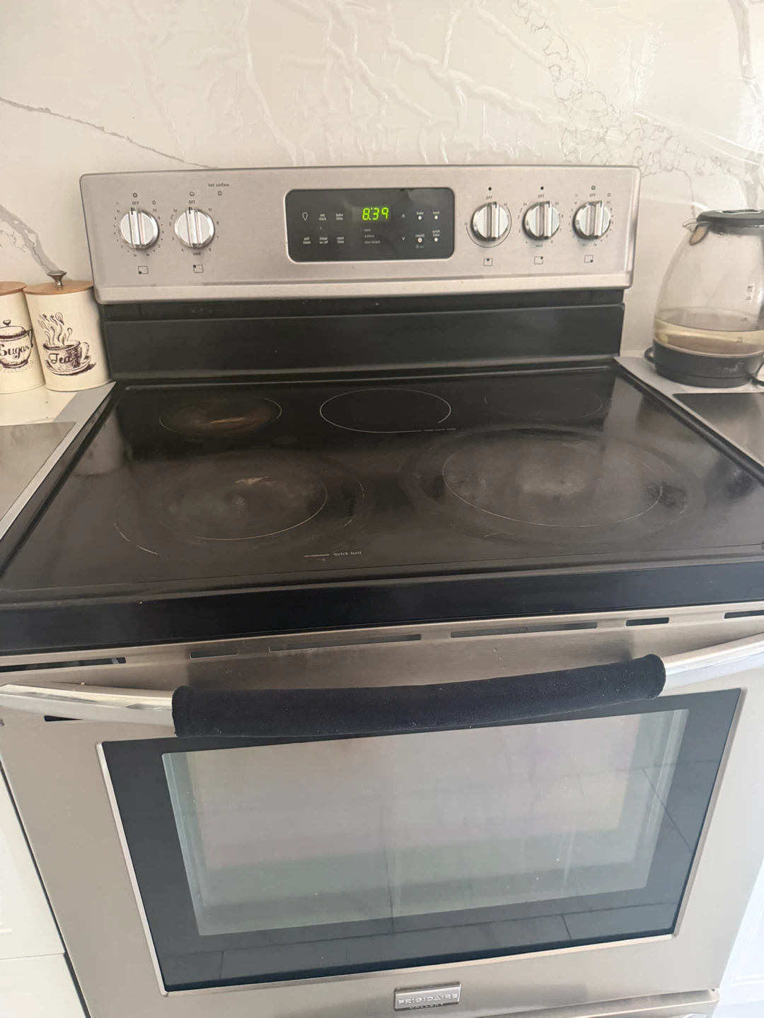 Frigidaire gallery Electric Range - photo 2