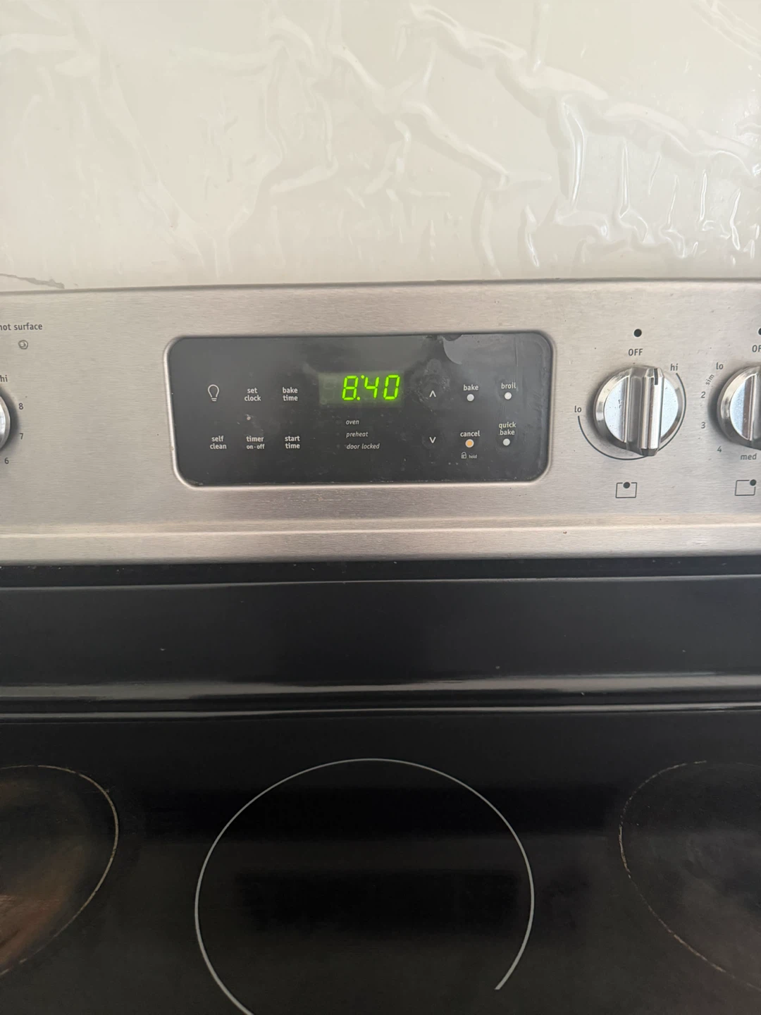 Frigidaire gallery Electric Range - photo 3