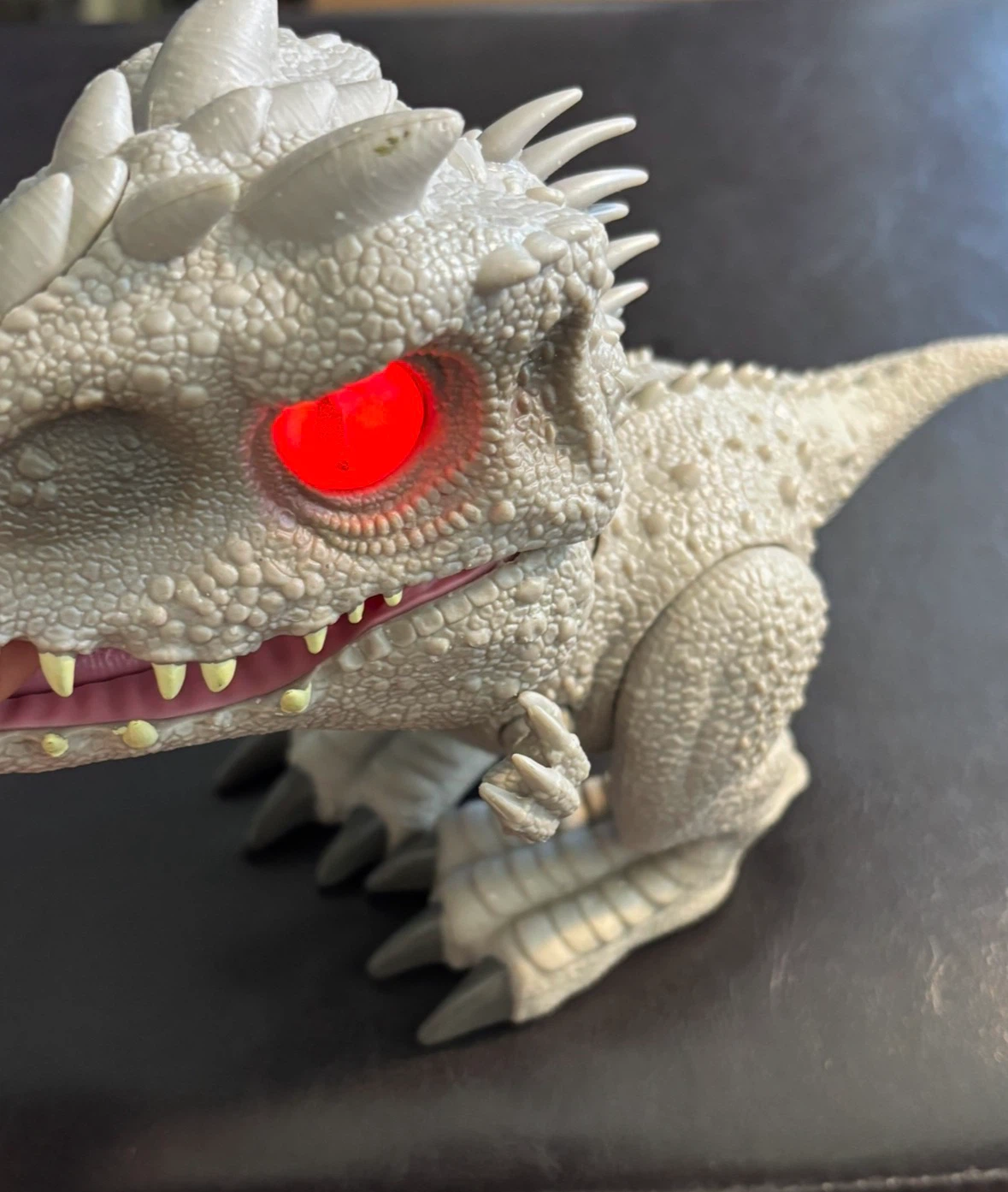 Jurassic World Camp Cretaceous Feeding Frenzy Indominus Rex - photo 2