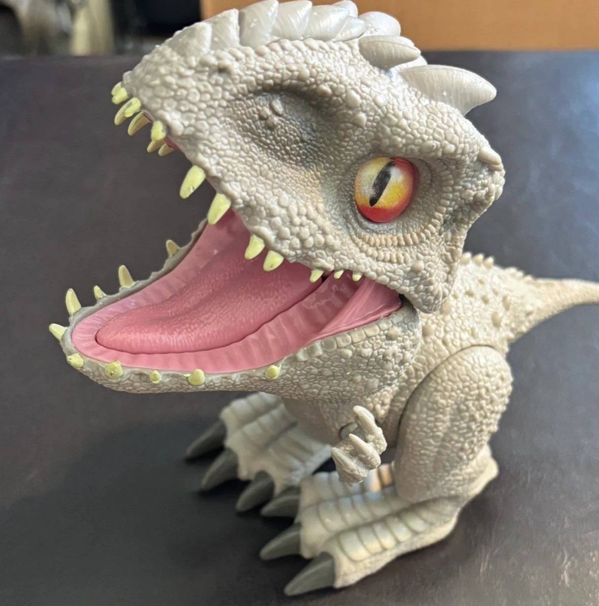 Jurassic World Camp Cretaceous Feeding Frenzy Indominus Rex - photo 3