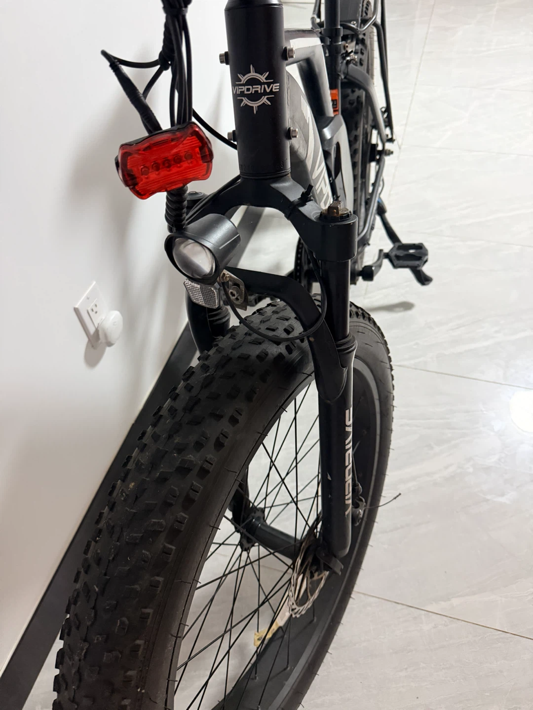 VIPORDRIVE Fat Tire Electric Mountain Bike - photo 3