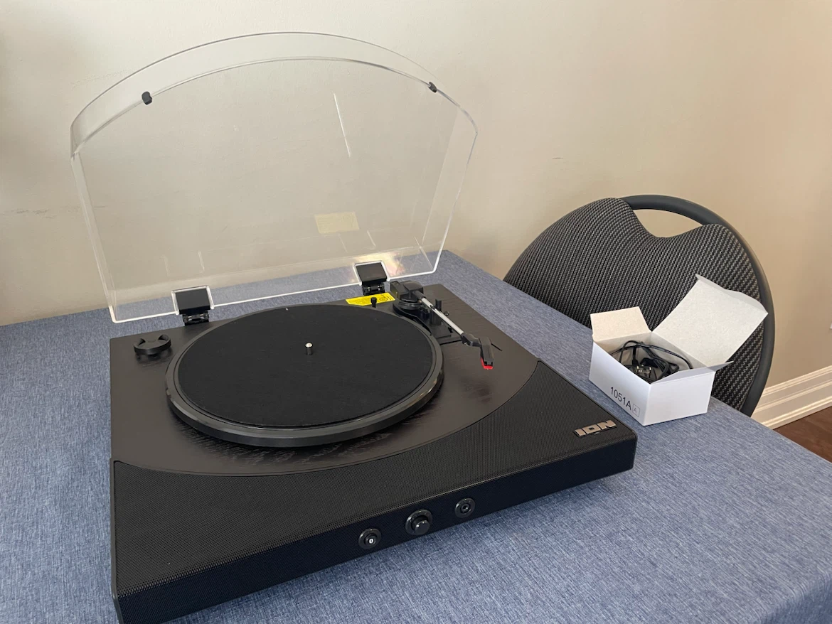 ION Premier LP Record Player - photo 2
