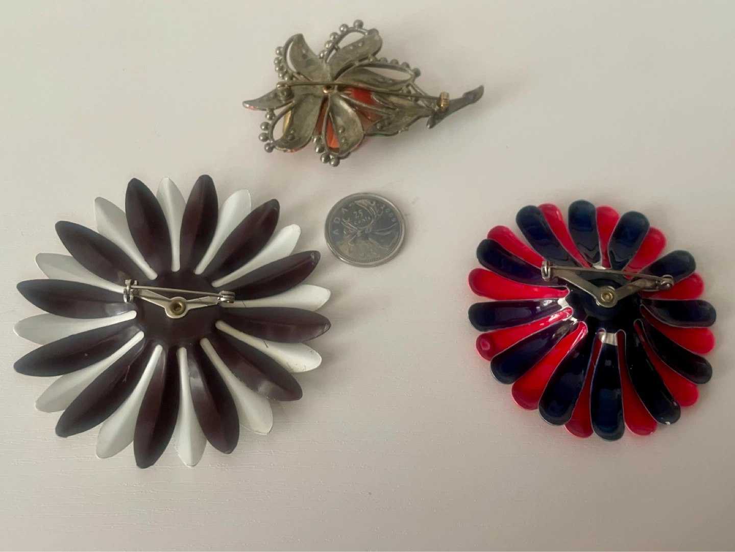 Vintage Floral Brooch Lot - photo 2