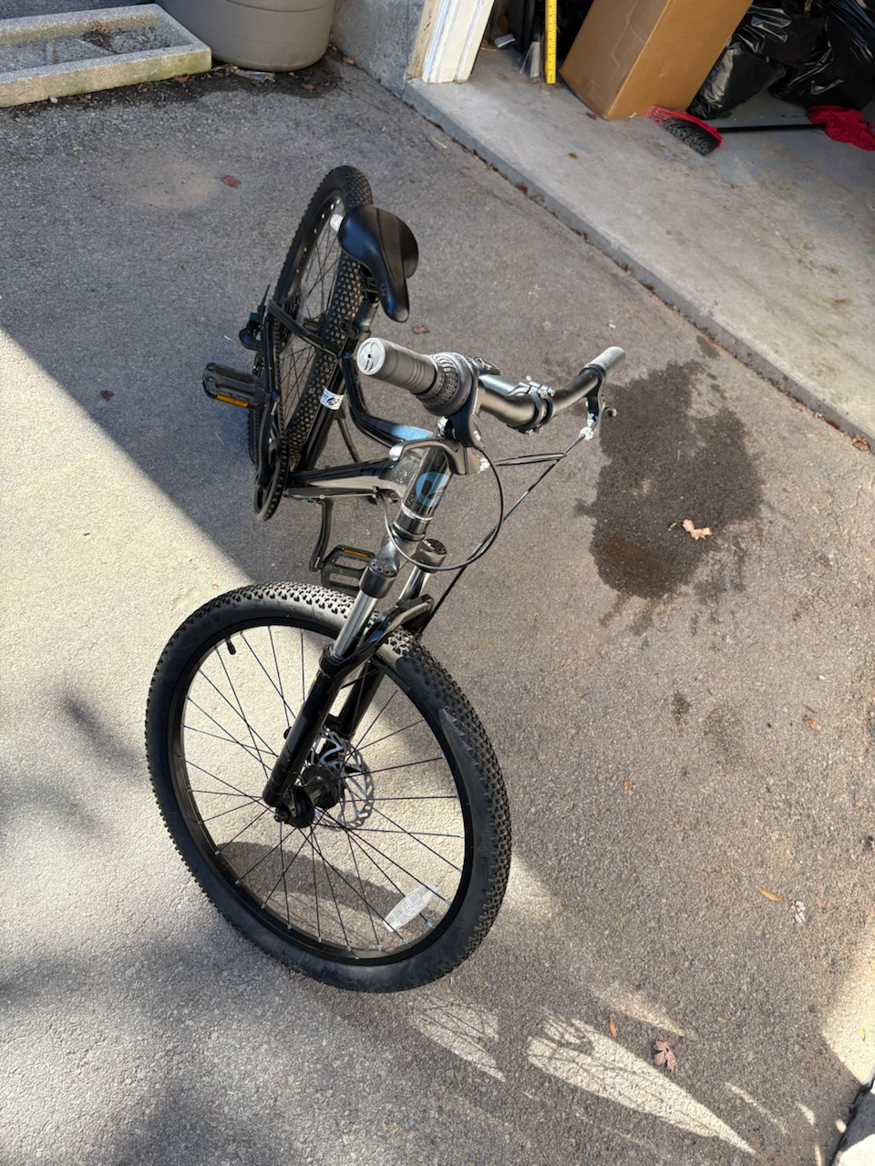 Liv Black Mountain Bike - photo 3