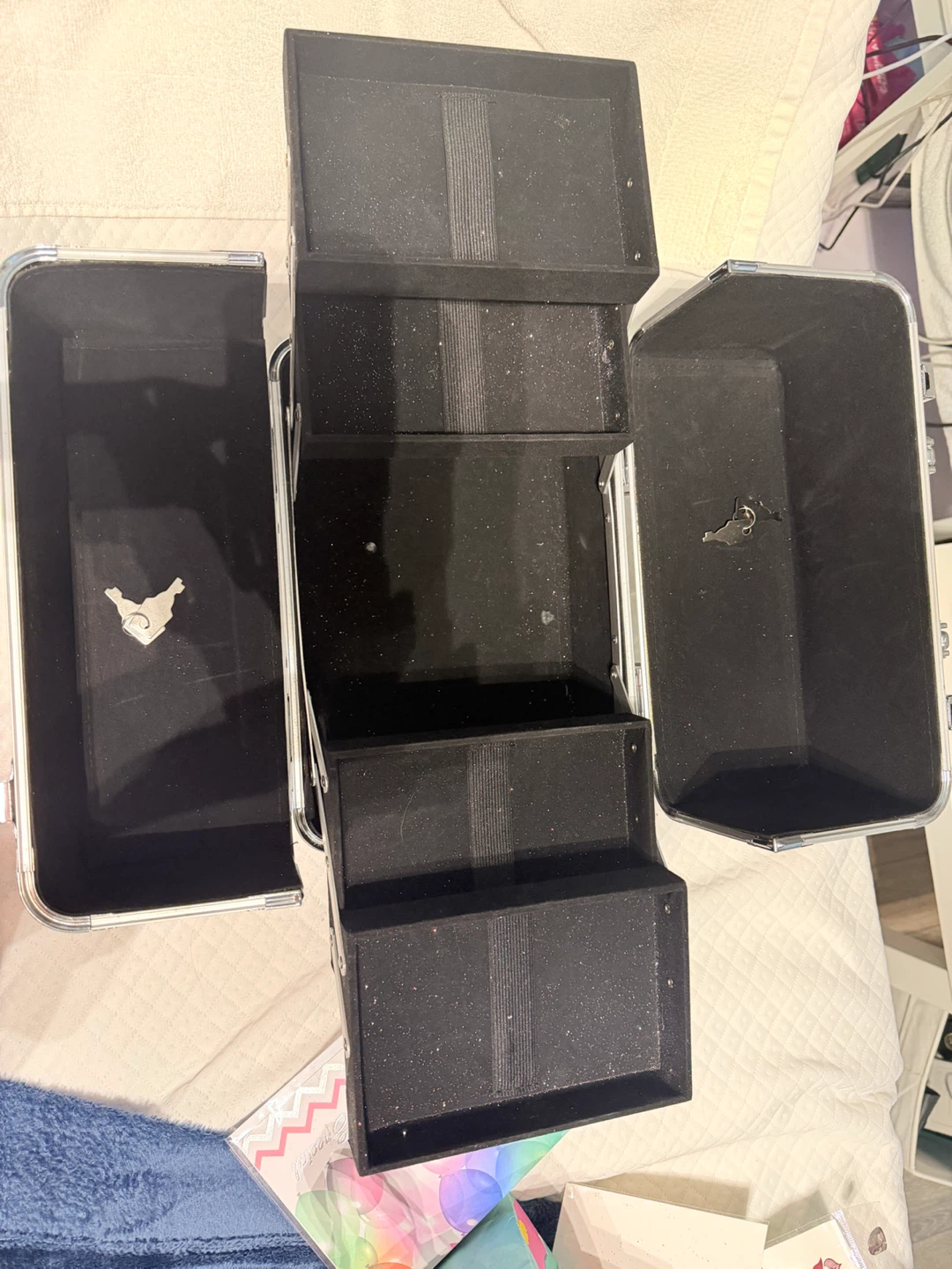 Silver Makeup Train Case with Trays - photo 2