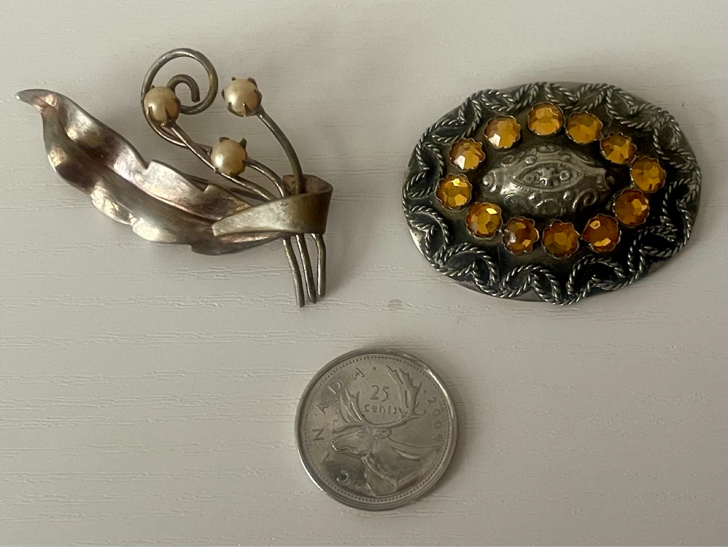 Vintage Brooch Pair