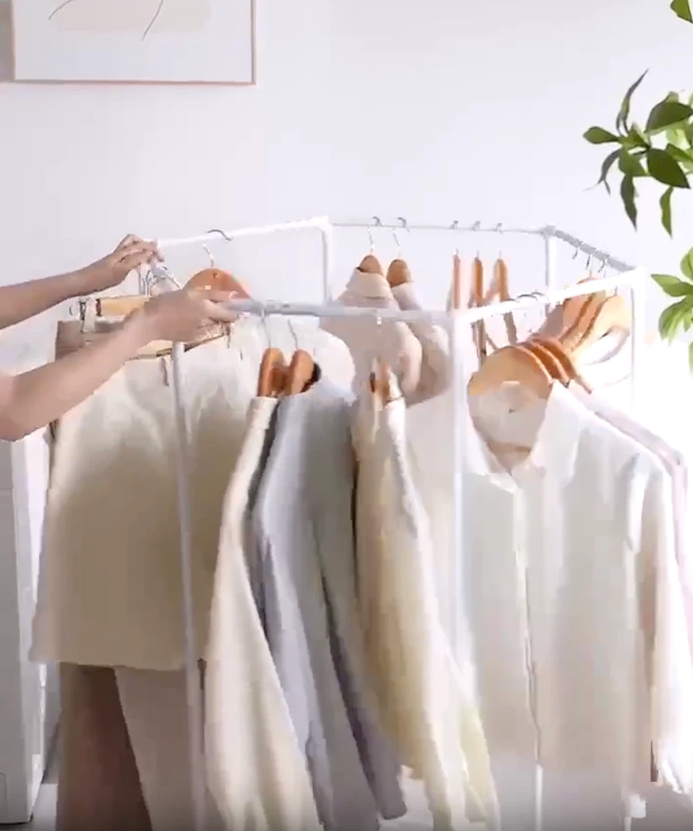 Rolling clothing rack - photo 2