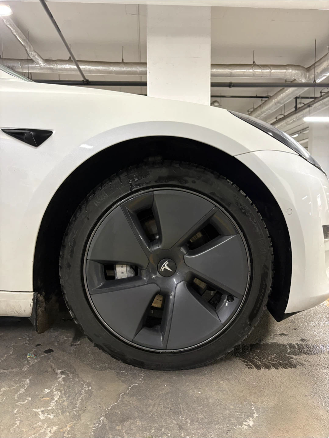 Winter tire for Tesla model 3 2022 - 1 Season(Good thread) - photo 2