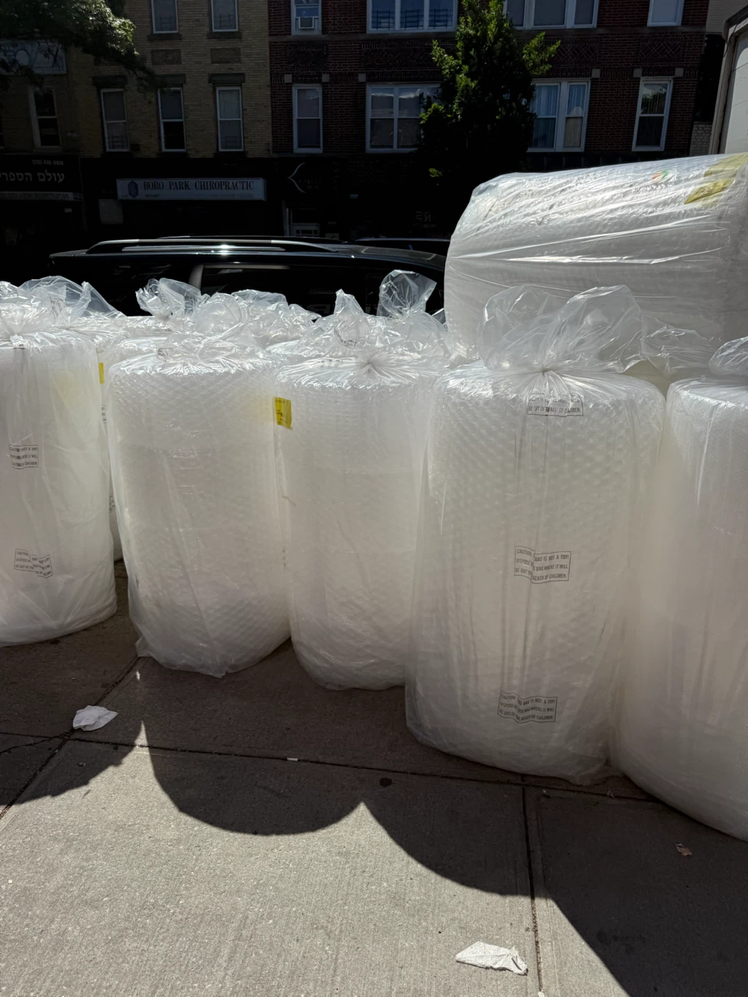 Bubble rolls wrap shipping supplies wholesale to the public - photo 5
