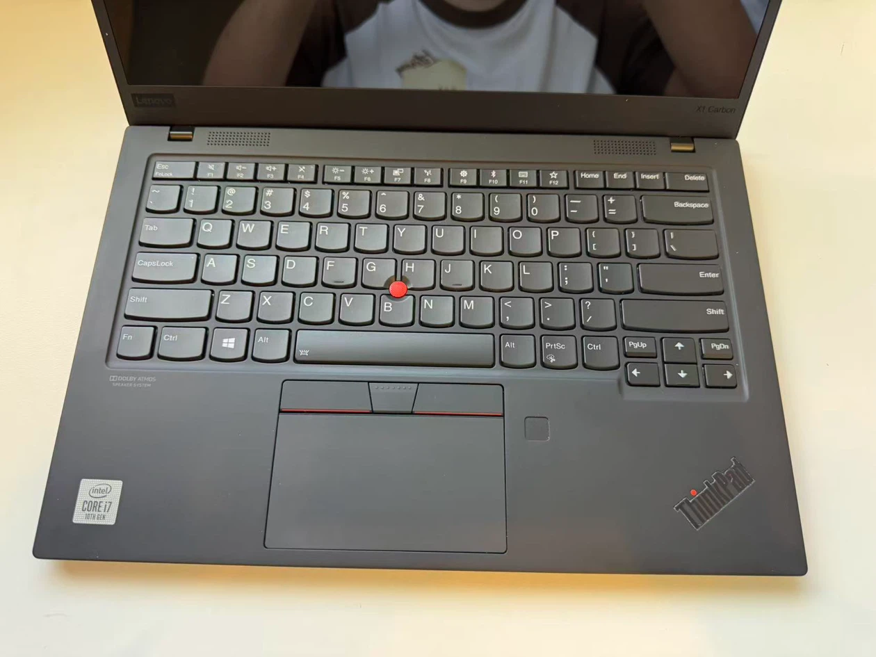 Lenovo ThinkPad X1 Carbon G7 Laptop - photo 5