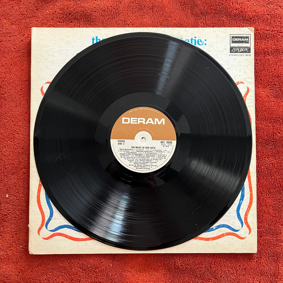 The music of Erik Satie: The Velvet Gentleman Vinyl Record - photo 2