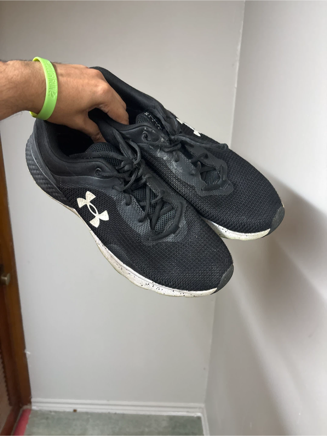 Under Armour Black Running Shoes