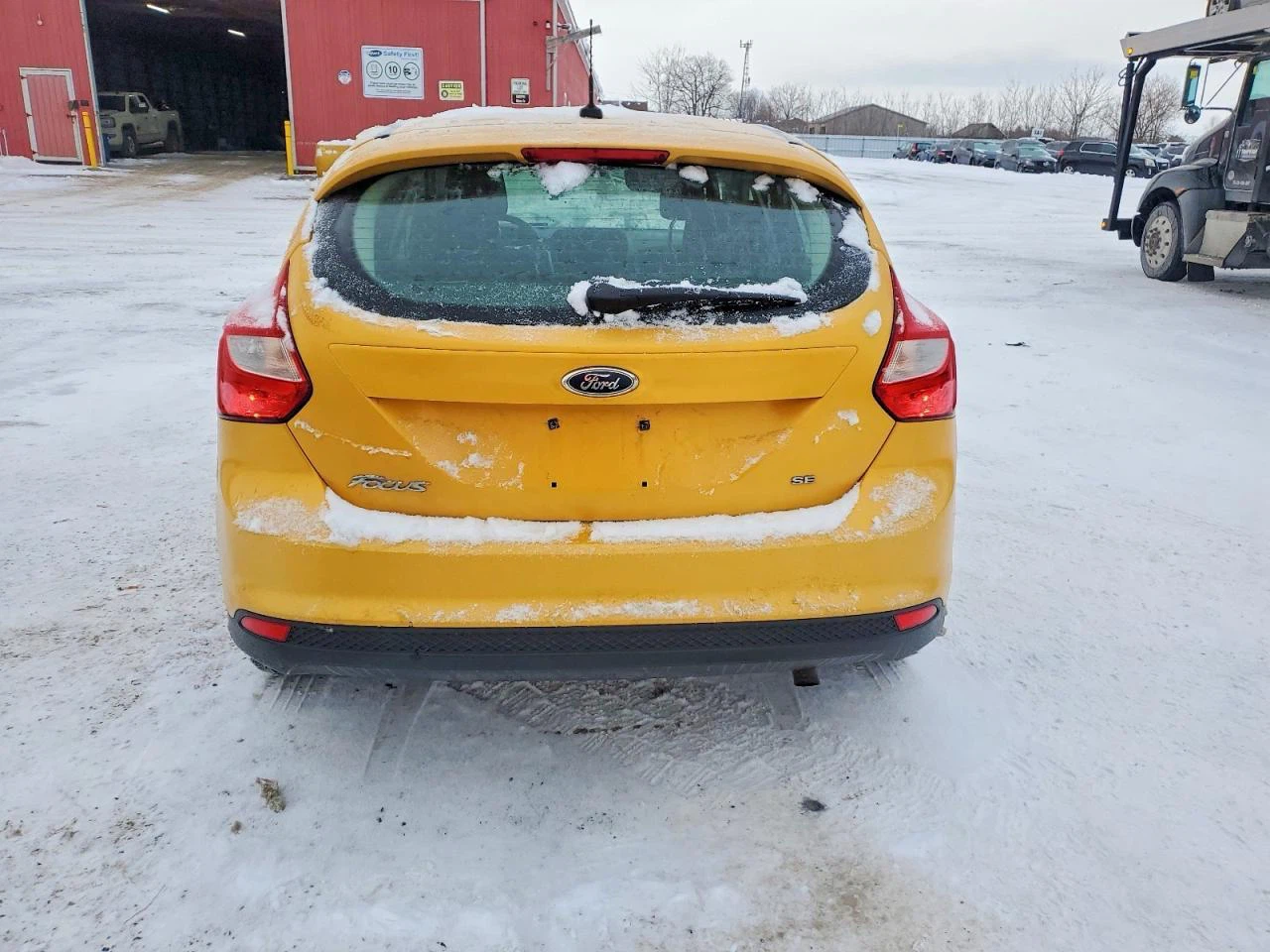 2012 Ford Focus SE Hatchback - photo 2