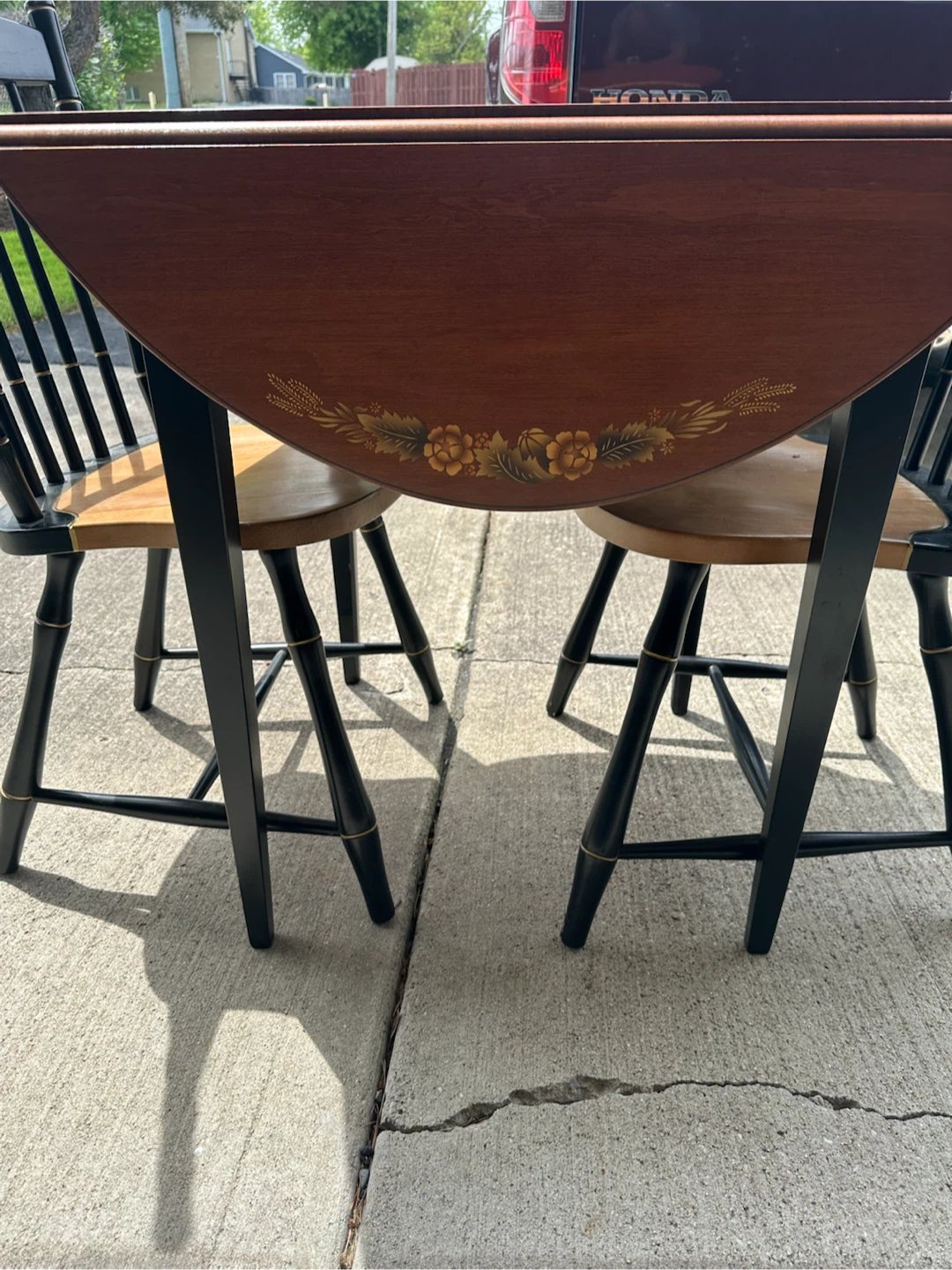 Drop Leaf Table with Chairs - photo 2