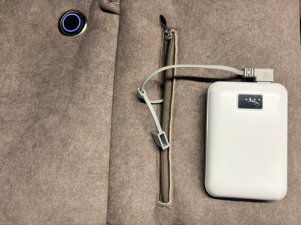 Rechargeable Hand Warmer Pouch - photo 3
