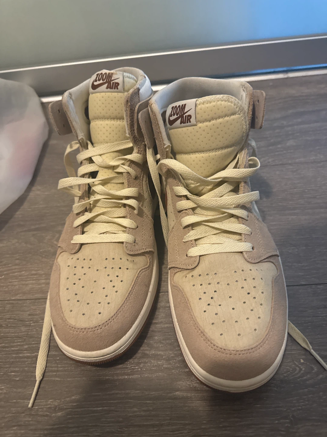 Air Jordan 1 Zoom Air Sneakers