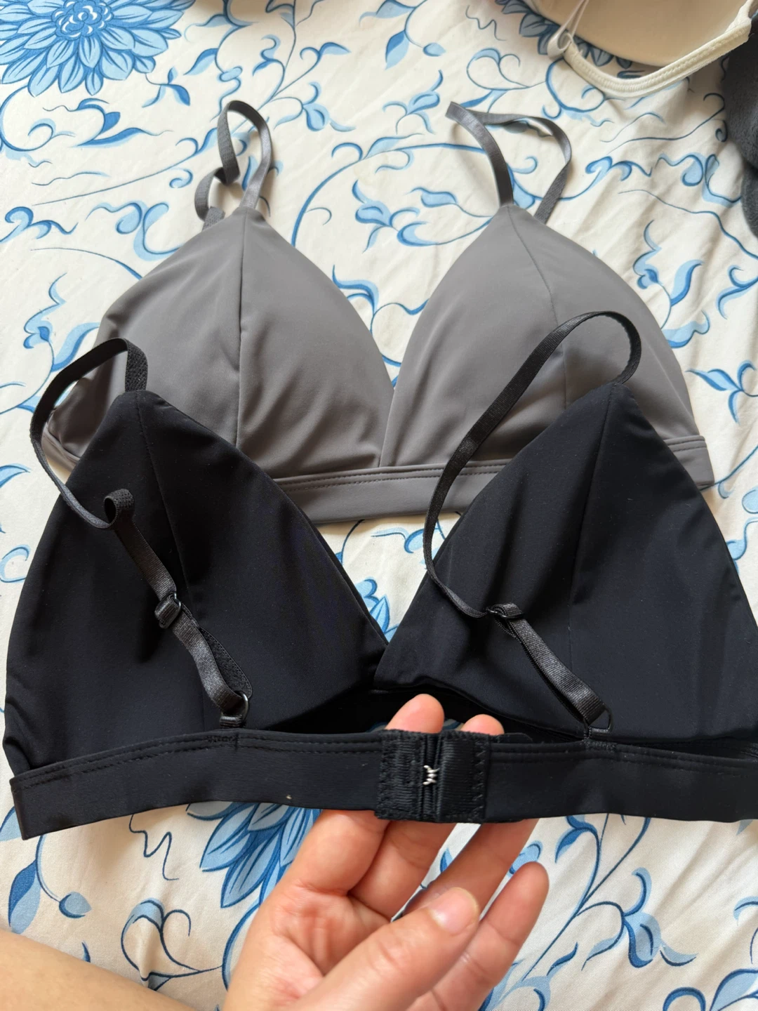 Brand new Black and Grey Bralette Set - photo 4