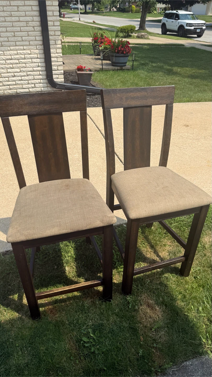 Set of 2 set Counter Height Chairs check condition picture - photo 2