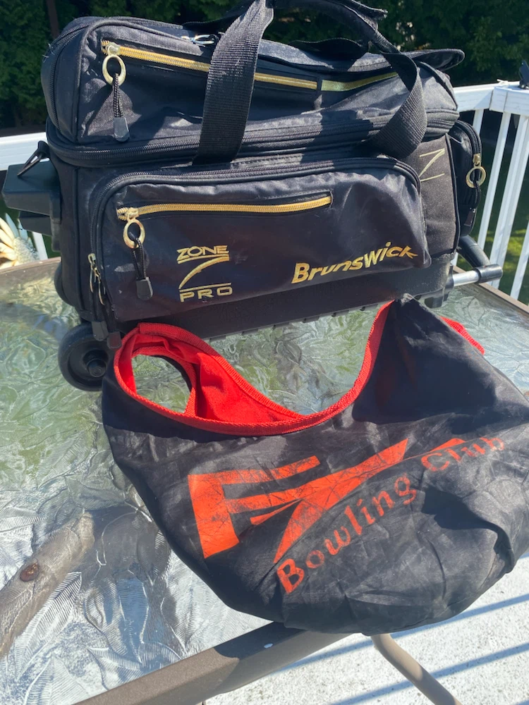 Brunswick Zone Pro Bowling Bag with Two Bowling Balls